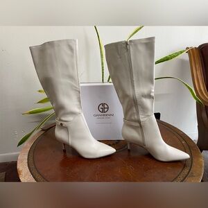 Giani Bernini Women's Off-White Heeled Boots